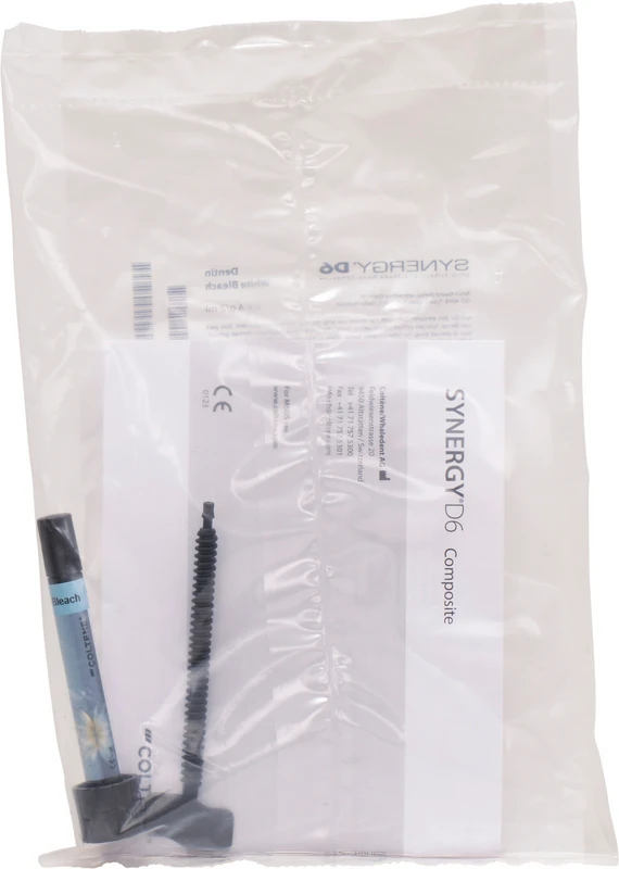 SYNERGY® D6  Spritze  4 g dentin WB