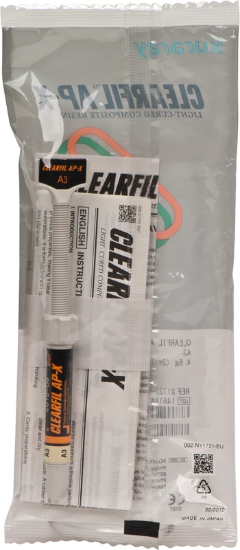 CLEARFIL AP-X  Spritze  4,6 g A3