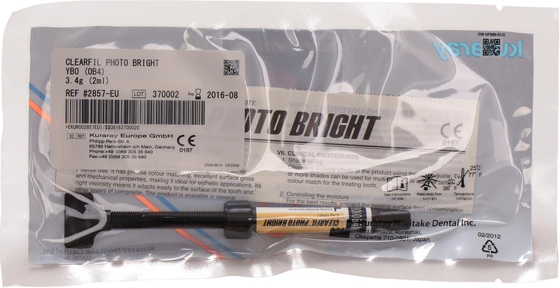 CLEARFIL PHOTO BRIGHT  Spritze  3,4 g OB4