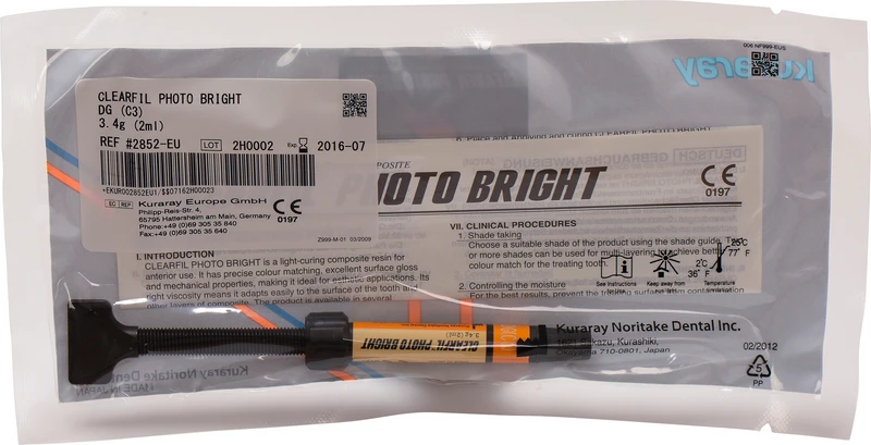 CLEARFIL PHOTO BRIGHT  Spritze  3,4 g C3