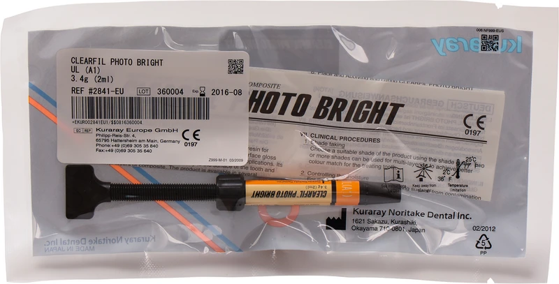 CLEARFIL PHOTO BRIGHT  Spritze  3,4 g A1