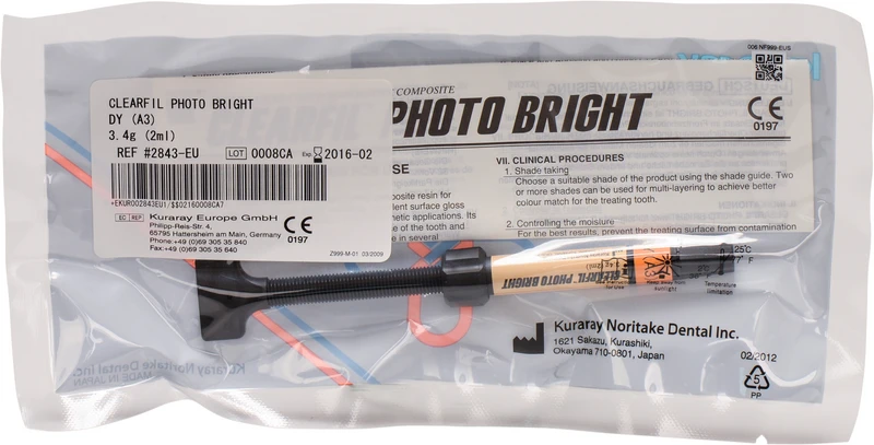 CLEARFIL PHOTO BRIGHT  Spritze  3,4 g A3