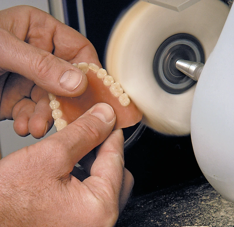 Universalpolierpaste  Riegel  ca. 200 g, beige, 513