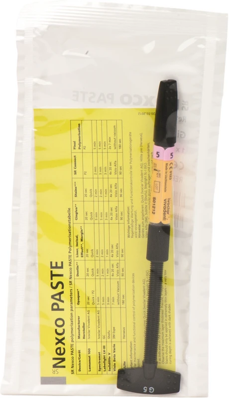 SR Nexco®  Spritze  2,5 g Paste gingiva G5