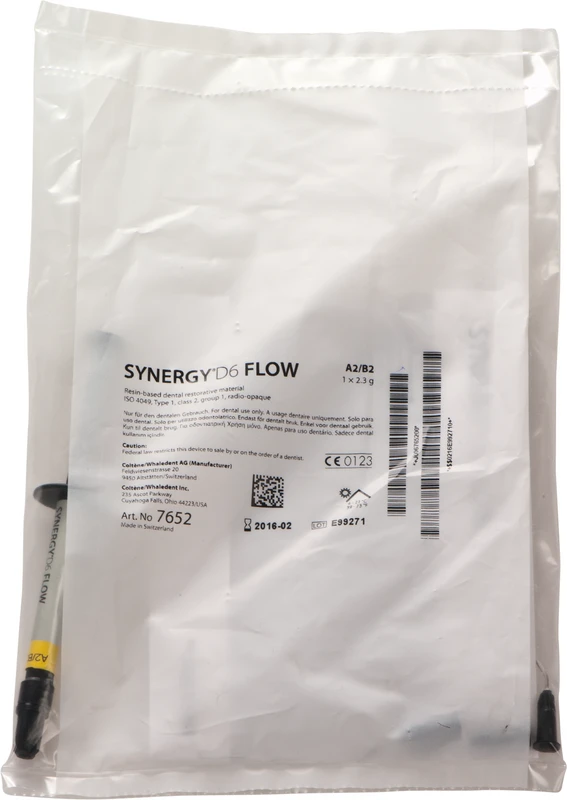 SYNERGY® D6 Flow  Spritze  2,3 g dentin A2\B2