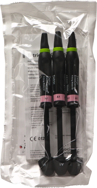 Tetric® EvoCeram  Packung  3 x 3 g Spritze A1