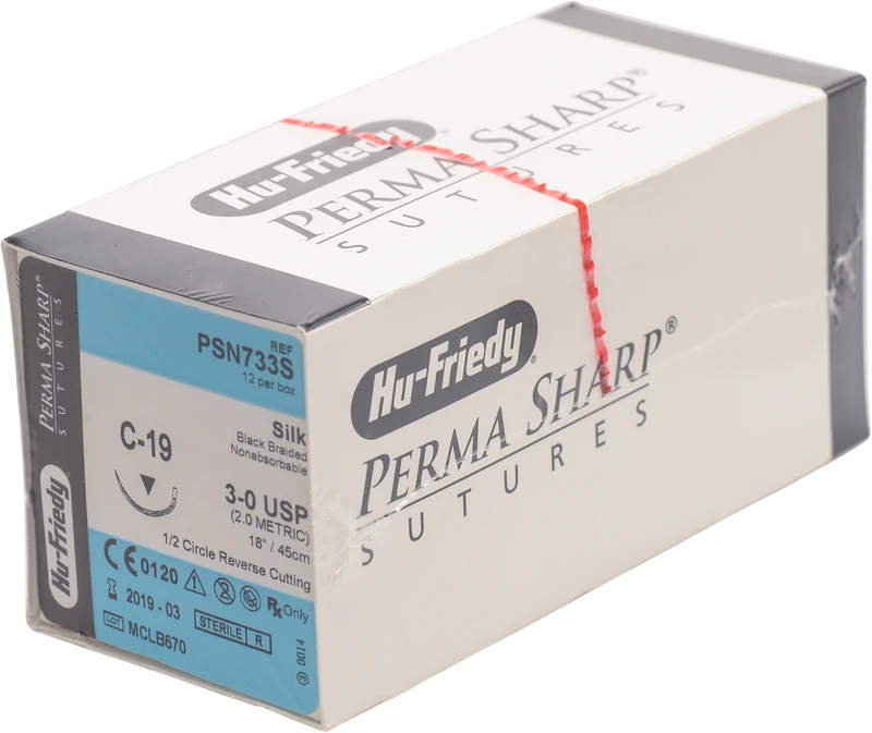 Perma Sharp Seide  Packung  12 Stück schwarz, 45 cm, C-19, 1\2 Kreis, schneidend, Rückstich, 18,3 mm, USP 3\0
